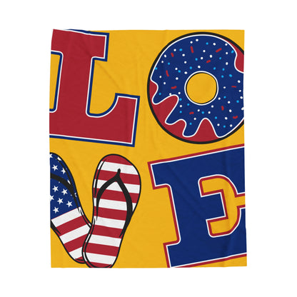 Patriotic Love Blanket - Bold and Cozy Americana